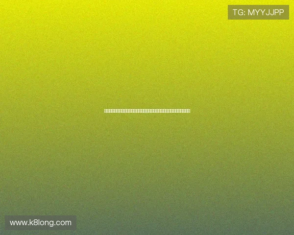 苏格兰对巴西主场球衣在世界杯中的表现分析：设计、材质与球迷反响全景回顾